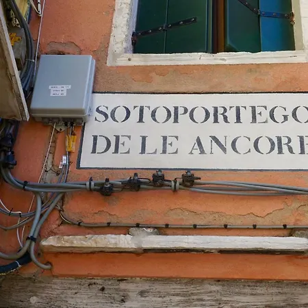Veneziacentopercento Alle Ancore Apartment Exterior photo